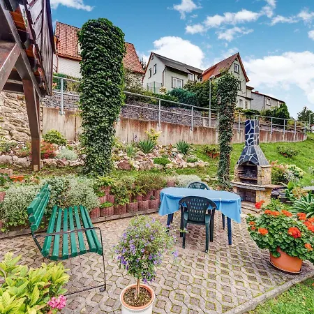 Holiday Home With Garden Langenbach  Buitenkant foto