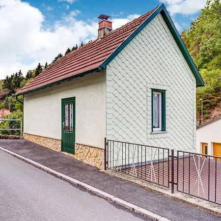 Holiday Home With Garden Langenbach  Buitenkant foto
