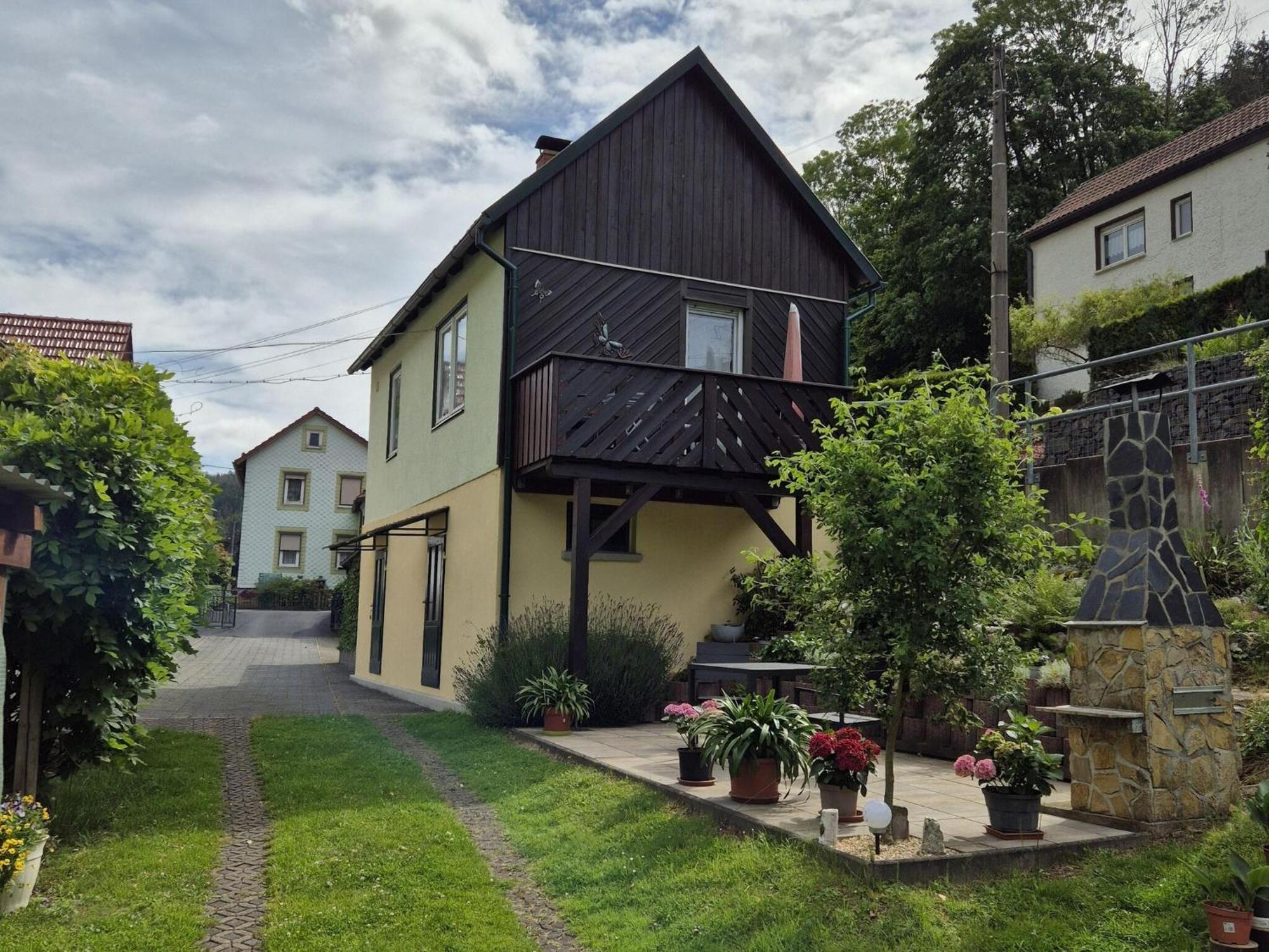 In Langenbach With Garden Balcony Bbq